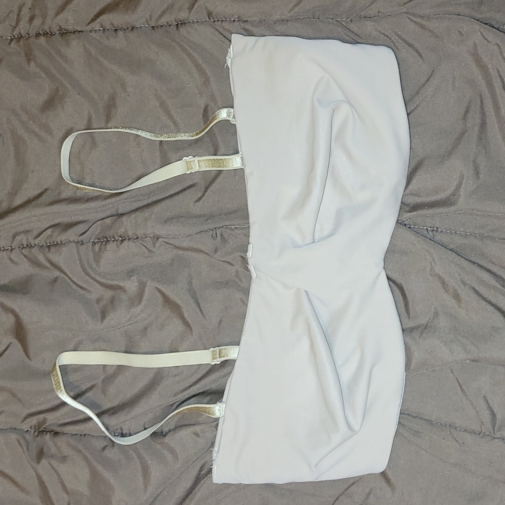 Strapless or strap Bra